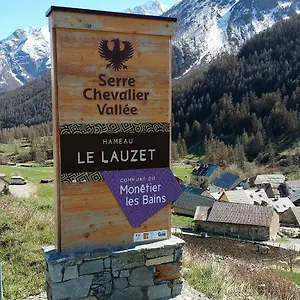 chez-annie-marcel.fr-provencehotel.com/